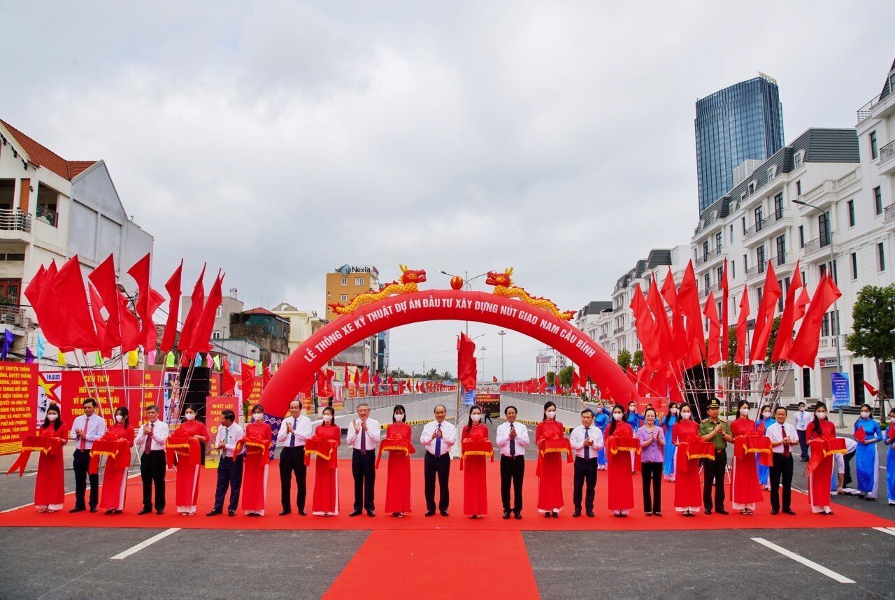 (C)Bao giao thong,Cong thong tin dien tu Hai Phong