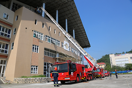 日本政府 4省 市に中古消防車を供与 無償資金協力 日系 Vietjoベトナムニュース