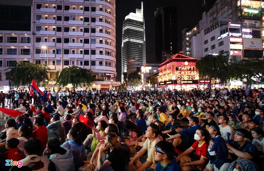 ホーチミン 19日夜にグエンフエ通りで交通規制 Sea Games男子サッカー準決勝のパブリックビューイングで 社会 Vietjoベトナムニュース