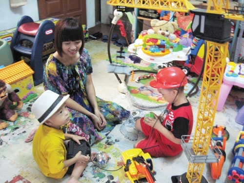 レンタルおもちゃ 小さい子供を持つ親の間で人気 社会 Vietjoベトナムニュース