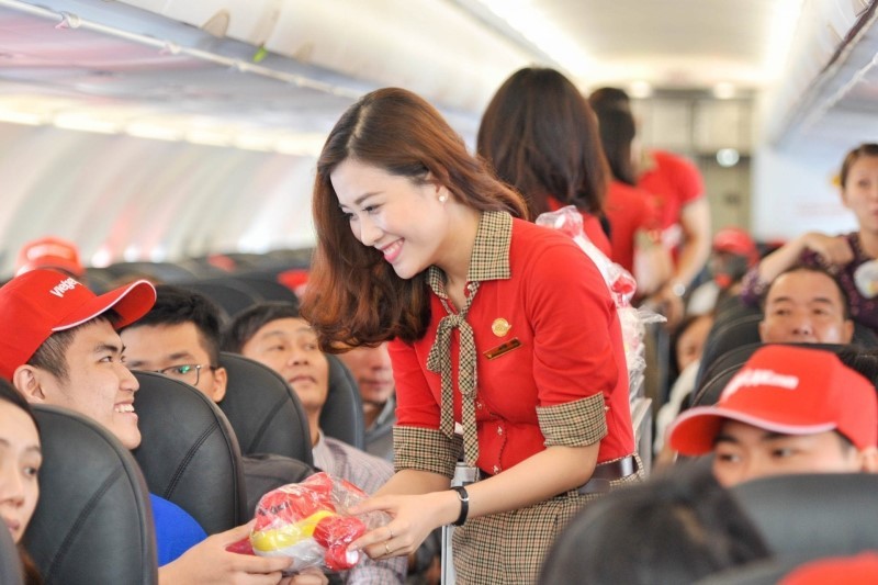 (C)　vietjet