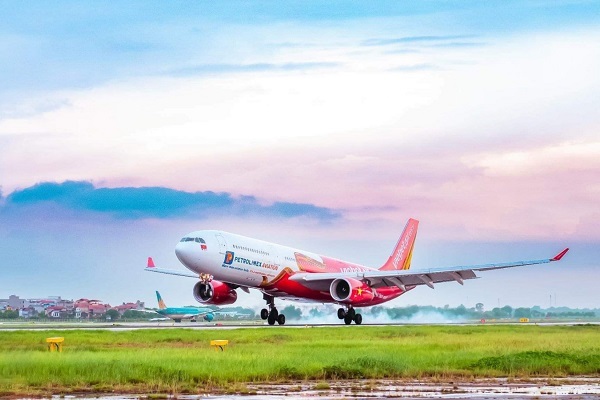 (C) Vietjet Air