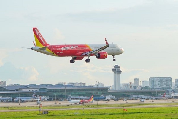 (C) Vietjet Air